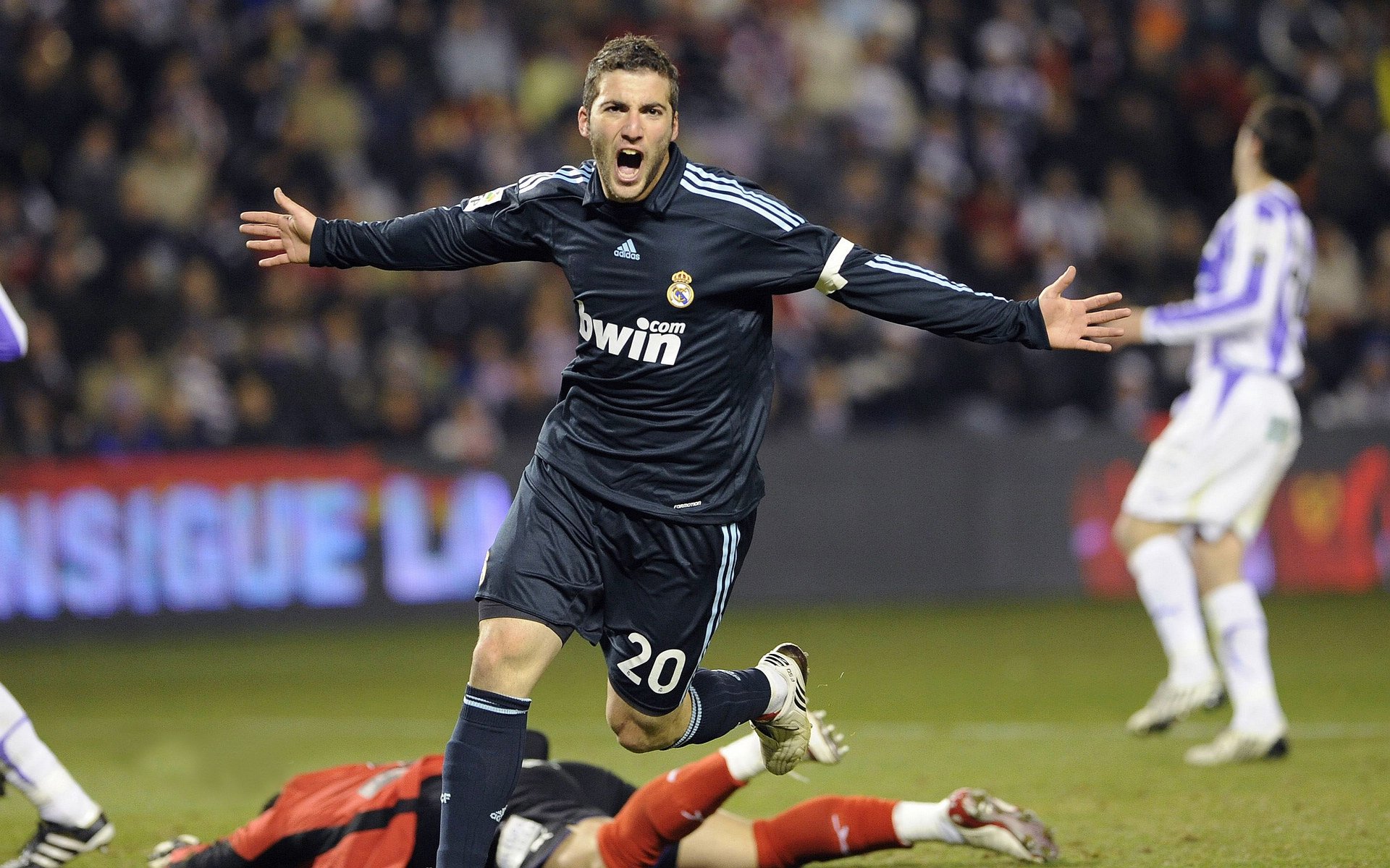 Ning赛事官方发布问鼎冠军新规，公牛争议不断！