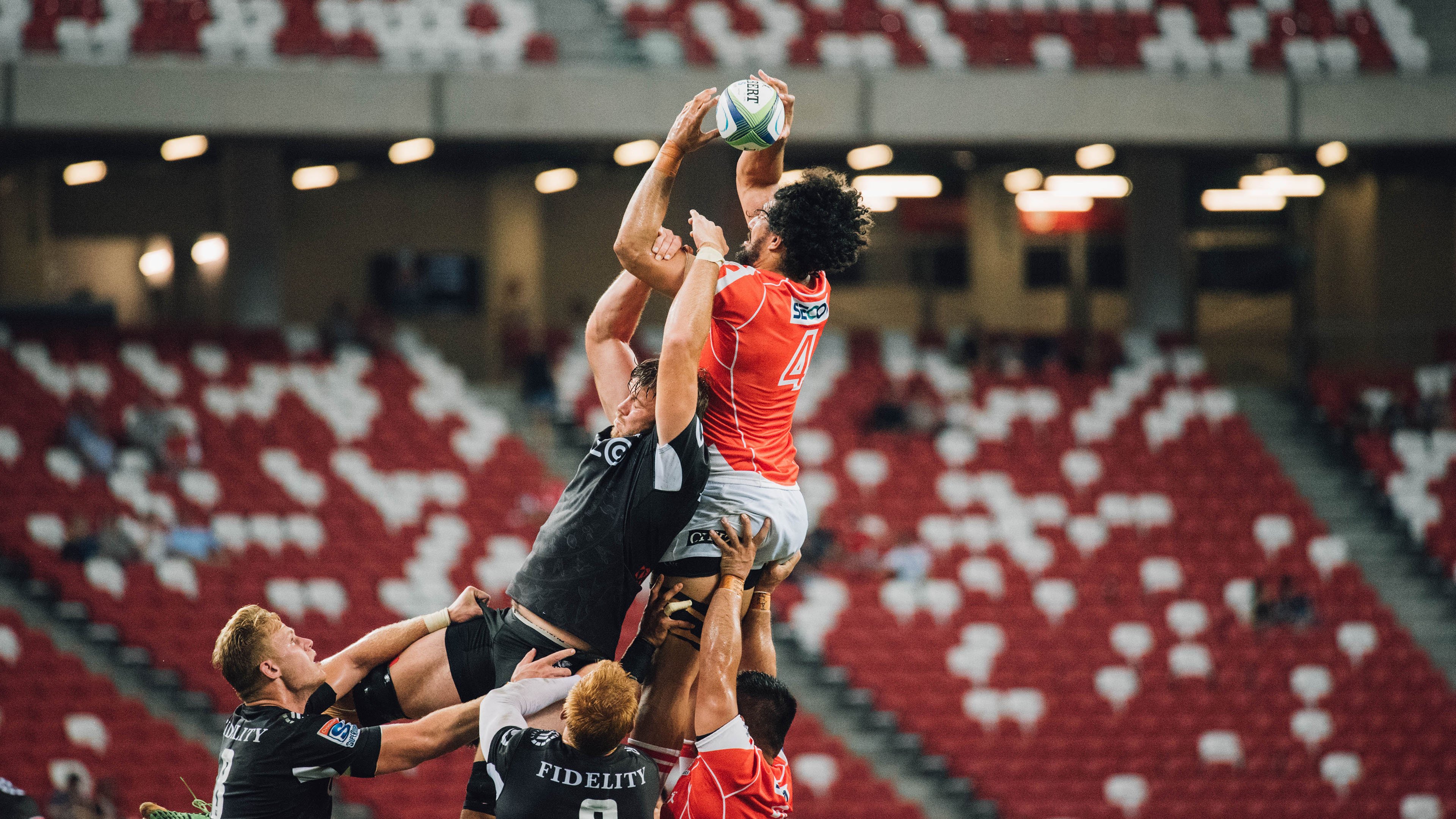 杜兰特回归赛场，赛况扑朔迷离首场状态亮眼，SKT观众沸腾！